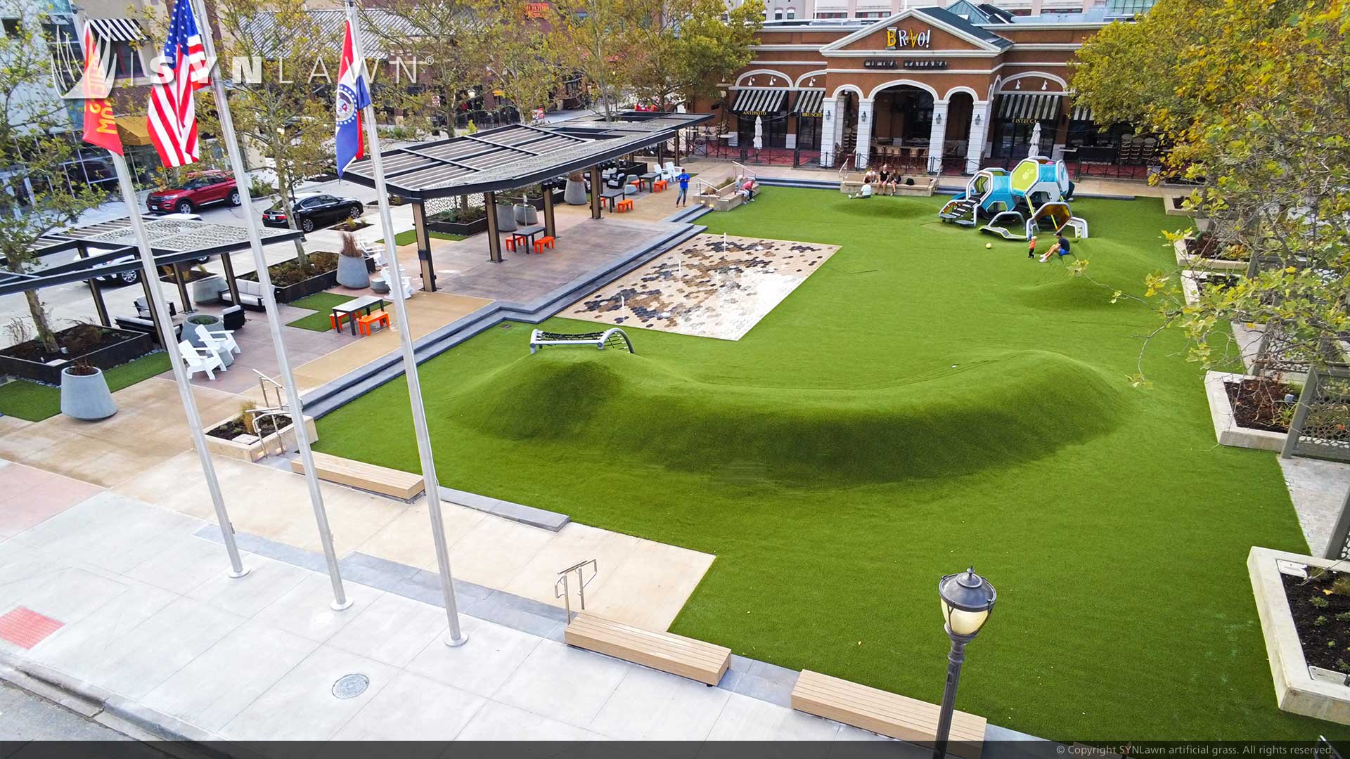 image of SYNLawn artificial grass at Zona Rosa Shopping Center Kansas City Missouri