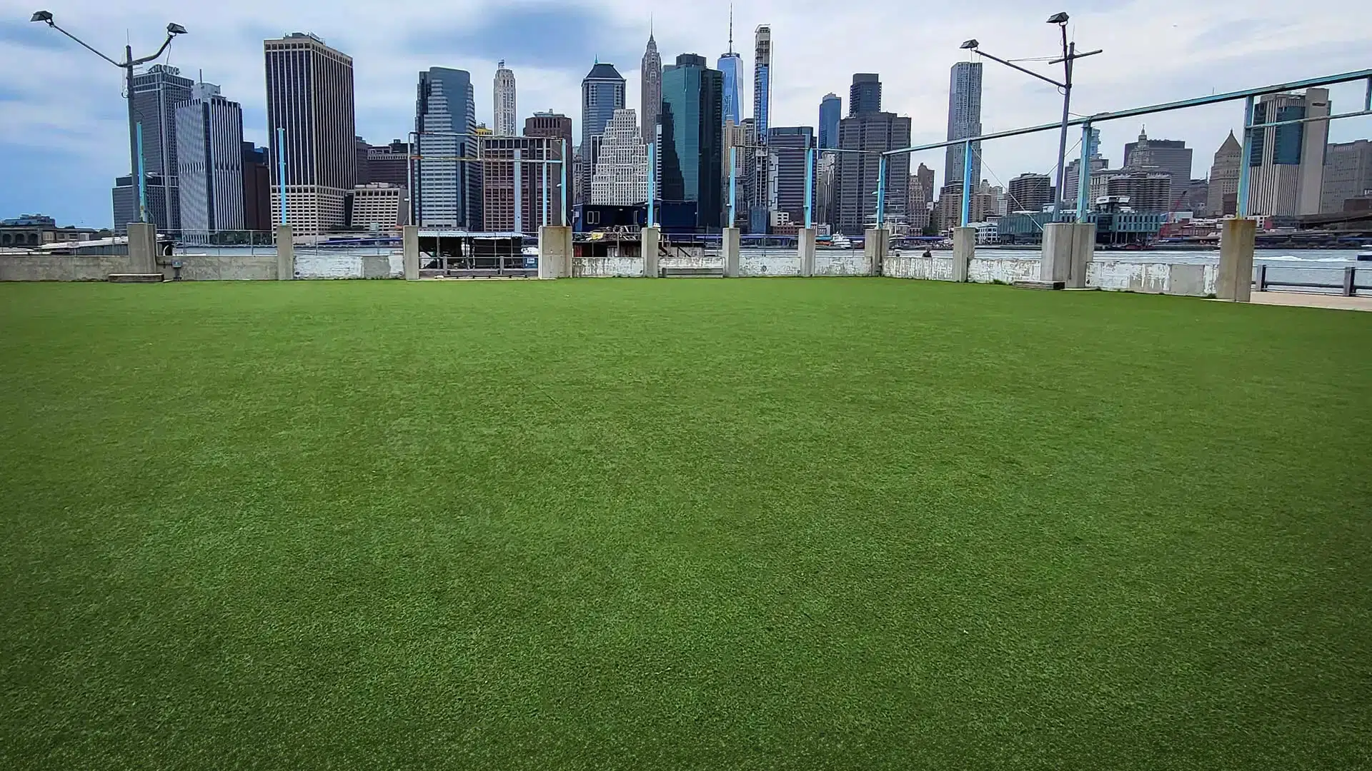 Der Brooklyn Bridge Dog Park ist ein Erholungsparadies für Haustiere