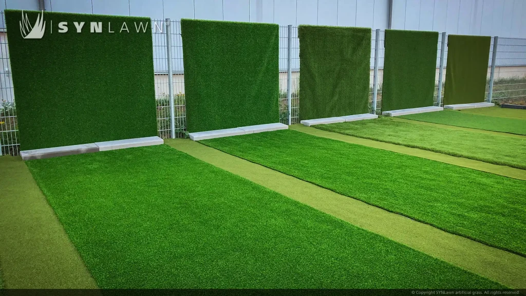 image of outdoor showroom by SYNLawn Nordrhein Westfalen NRW Meisterrasen Höhenhöfe Tönisvorst