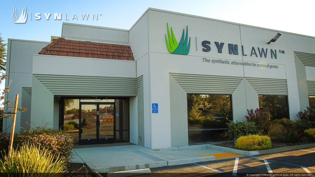 image of synlawn sacramento california showroom for artificial grass and synthetic turf