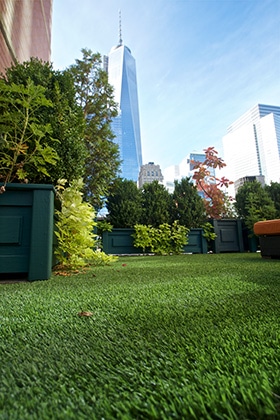 Outdoor stedelijke levensstijl door SYNLawn