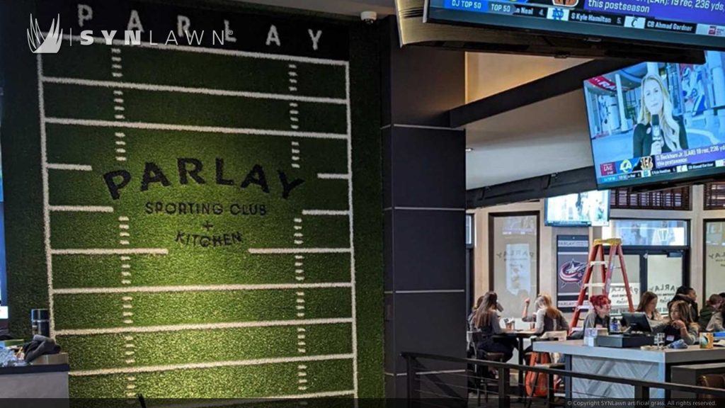image of Calico Greens outdoor living wall panels at Parlay Sporting Club and Kitchen Columbus Ohio