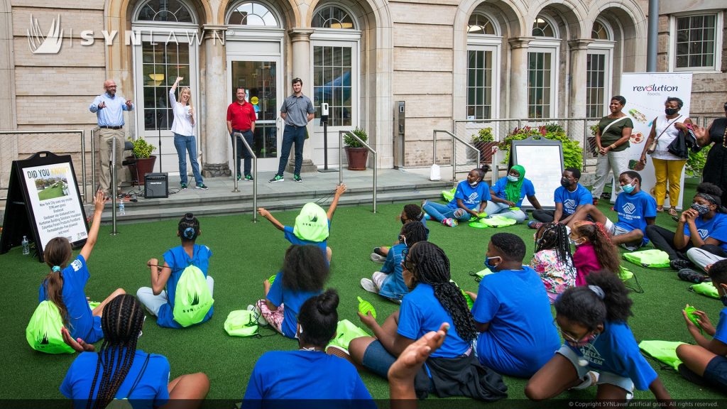 image of SYNLawn artificial grass at Harlem New York Boys and Girls Club for Farmers on the Green event