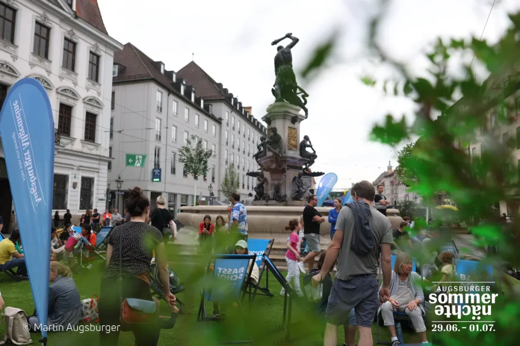 image of SYNLawn artificial grass at the Augsburg Summer Nights festival in Germany