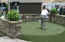 image of synlawn putting green booth at kansas home show