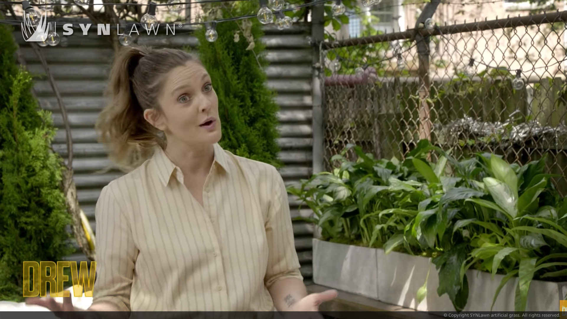 SYNLawn NY schenkt achtertuin-make-over op de Drew Barrymore Show