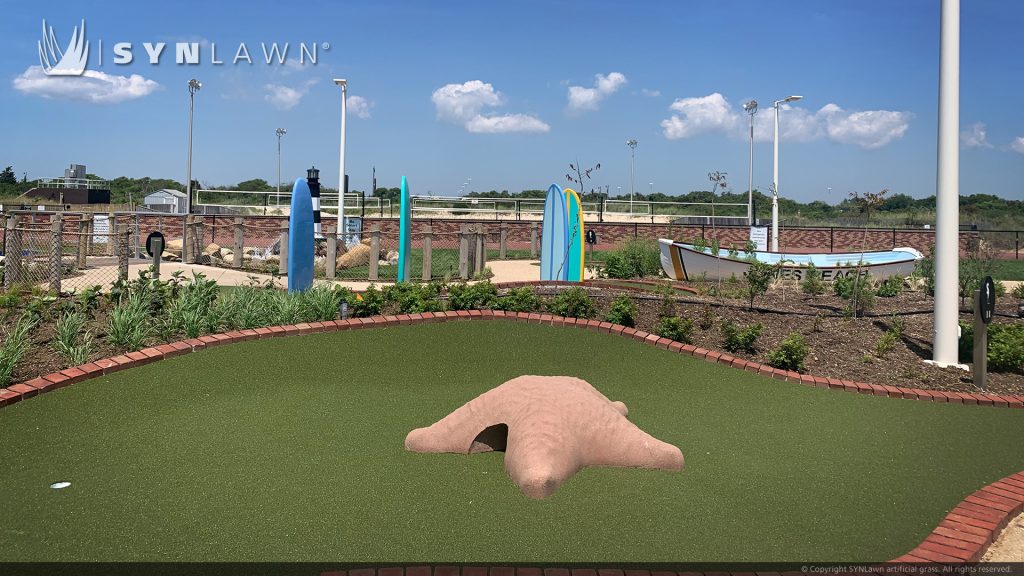 image of artificial grass mini golf course at Jones Beach State Park New York