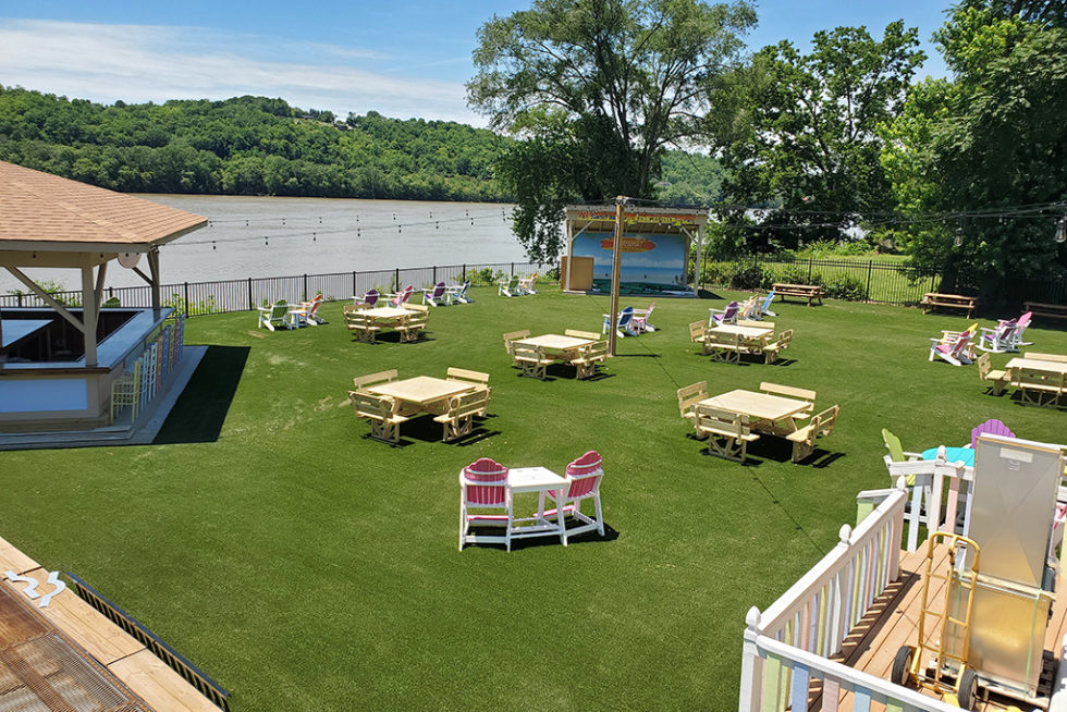 Ohio River-Front Bar & Grille Comes to Life with SYNLawn