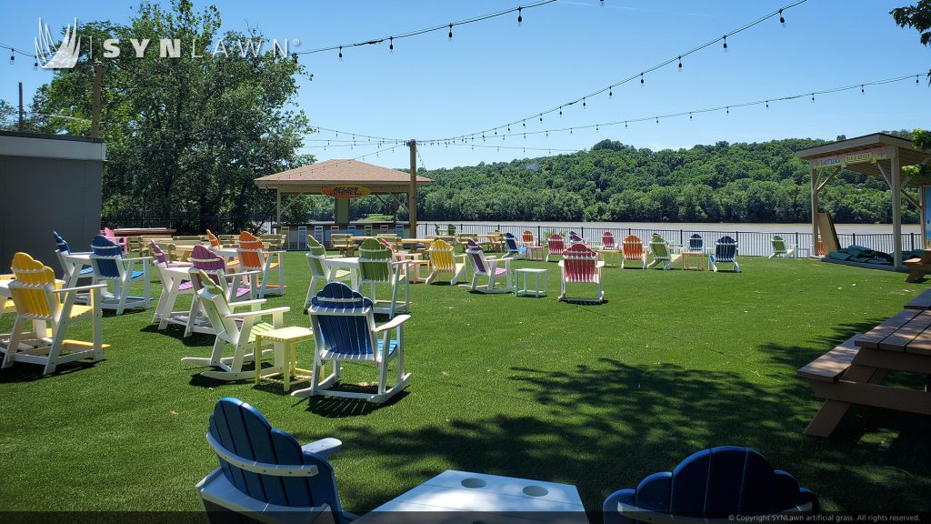 image of SYNLawn artificial grass at the Sunset Bar and Grille in New Richmond Ohio