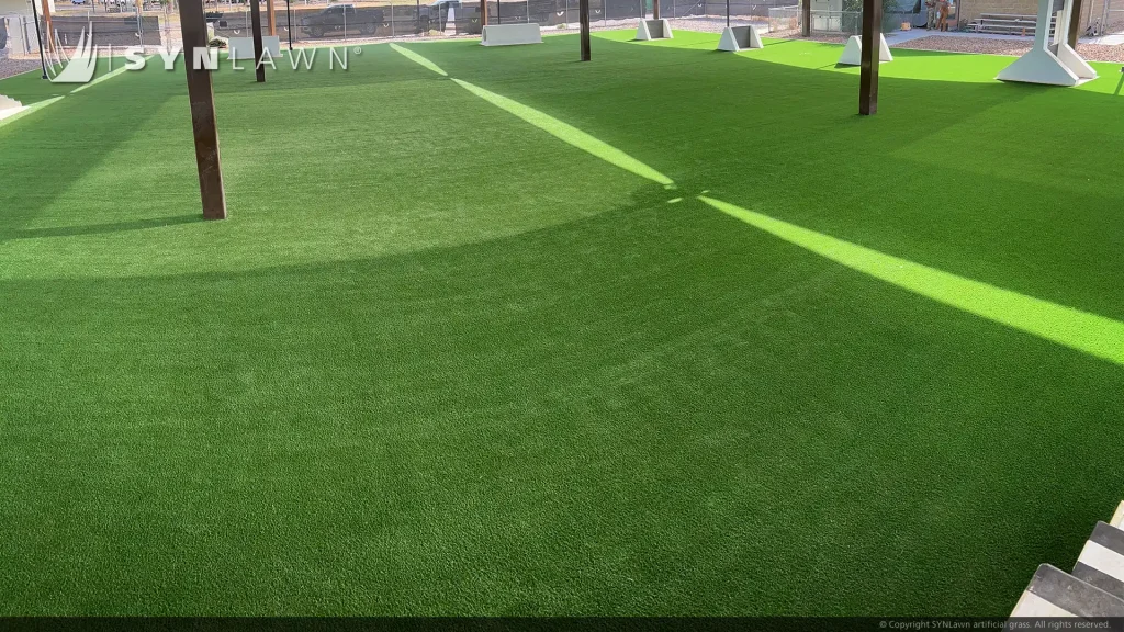 image of SYNLawn pro pet grass installation at the Mountain Home Idaho Air Force Base dog training facility