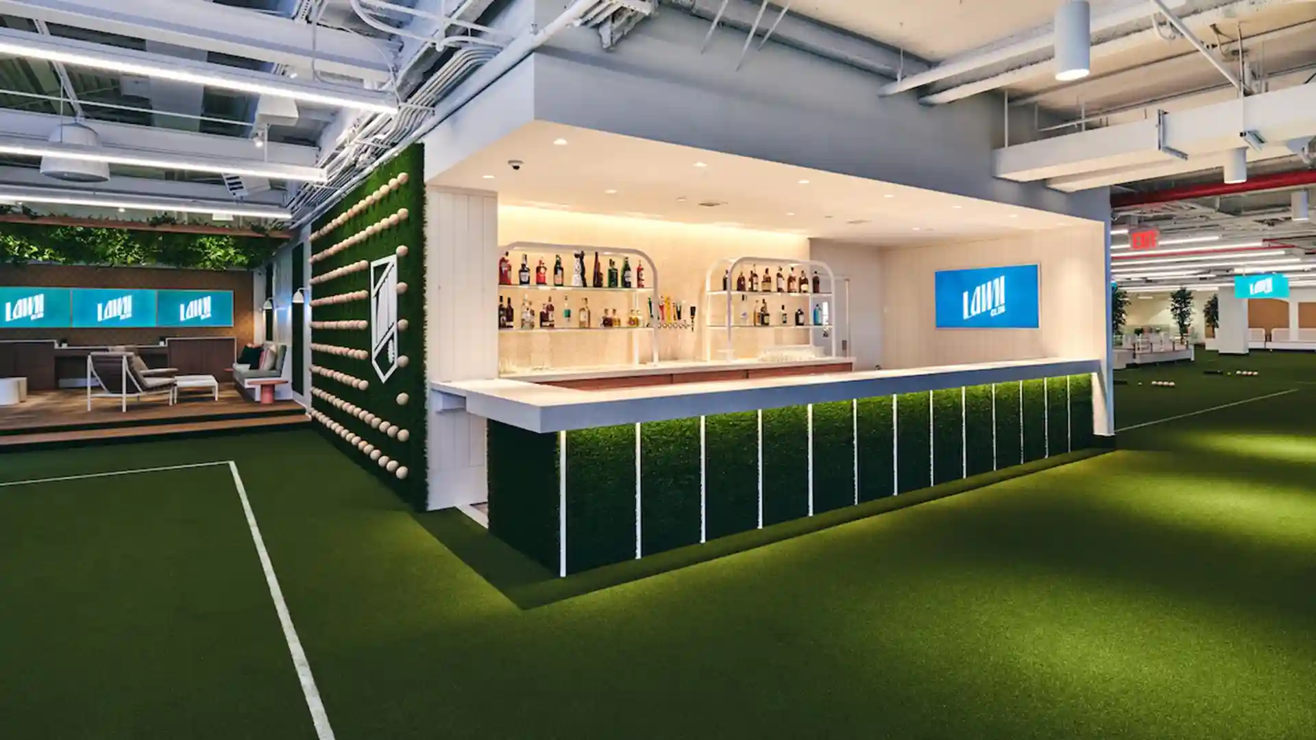 image of artificial grass at the lawn club in new york city