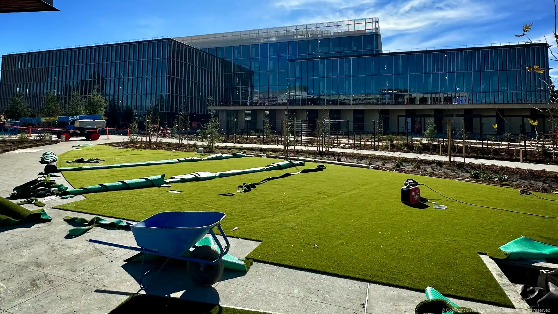 SYNLawn artificial grass pet grass park installation at Google Headquarters in Sunnyvale California image of synlawn artificial grass for pets installed at google headquarters pet park