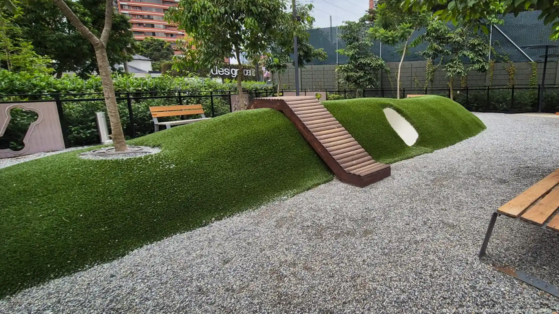 Artificial Grass in Guatemala City Creates a Pet-Friendly Dog Park